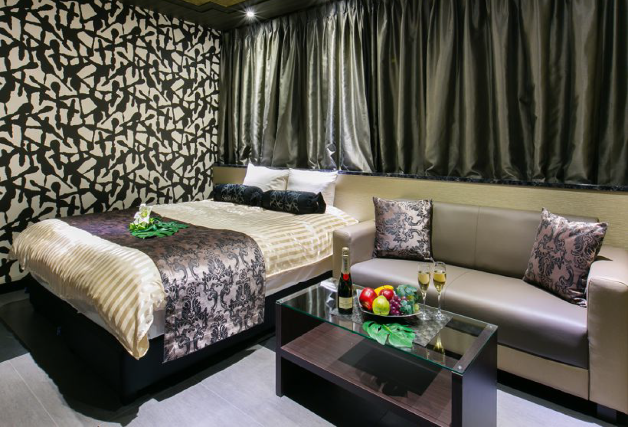 山口県宇部IC近くのラブホテル プレジャーリゾート ソル 宇部店の103号室