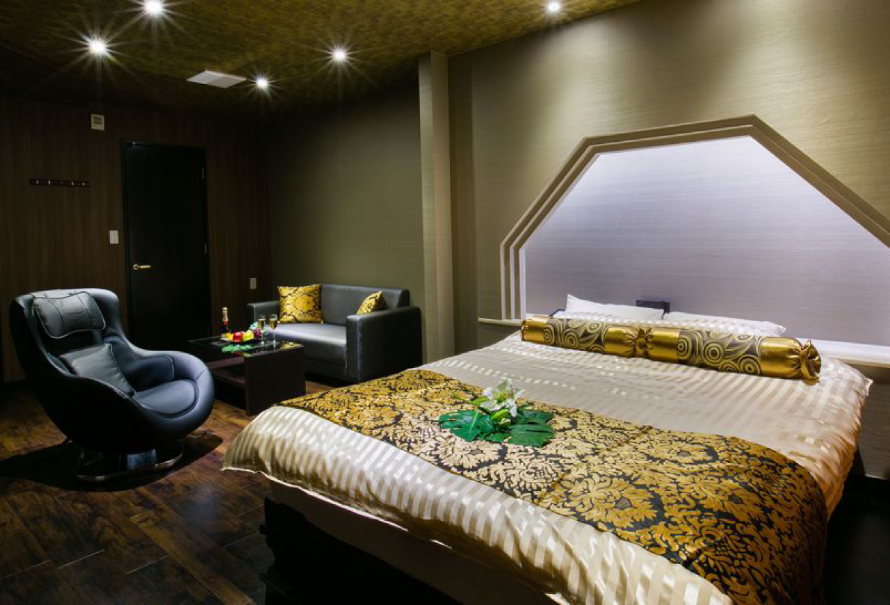 山口県宇部IC近くのラブホテル プレジャーリゾート ソル 宇部店の121号室